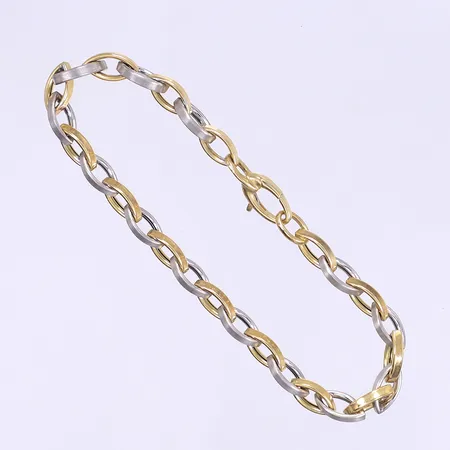 Armband längd 19cm, bredd 5mm, vitguld/rödguld 18K Vikt: 6,7g Vikt: 6,7 g