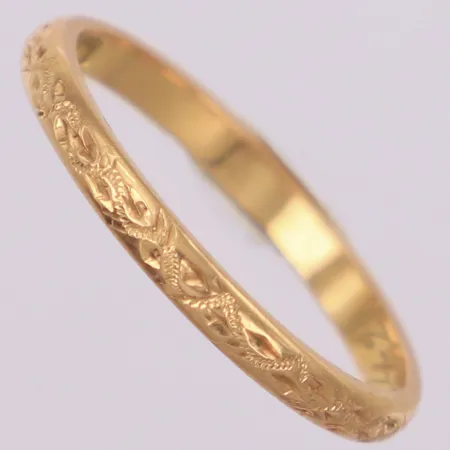 Ring, stl 17½, bredd 2,2mm, gravyr, 18K Vikt: 2,1 g