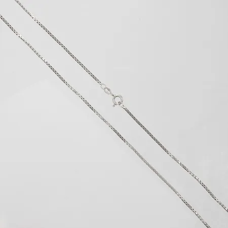 Kedja Venezia, längd ca 42,5cm, bredd 1,5mm, 925/1000 silver Vikt: 4,9 g