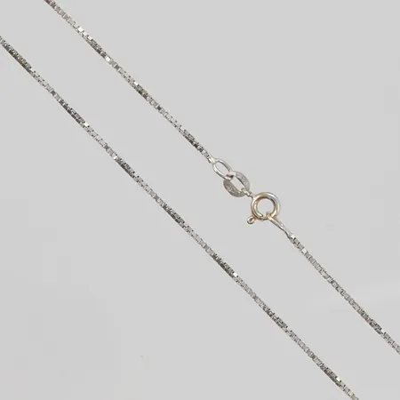 Kedja Venezia 45cm bredd 1mm, vitguld 18K 3,6g.