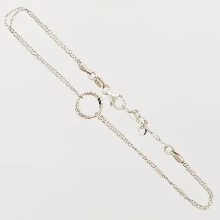 Armband tvåradigt med integrerat hänge, längd 18,5- 22,5cm, bredd 1-9,6mm, 925/1000 silver Vikt: 1,9 g