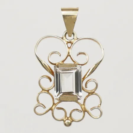 Hänge med bergkristall, Wilhelm Harbeck, Stockholm år 1948, längd 35mm inkl ögla, bredd 20mm,  förgylld, silver  Vikt: 3,3 g