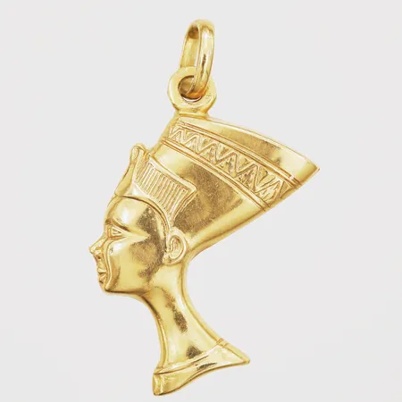 Hänge Nefertiti, längd ca 33mm, bredd ca 19mm, 18K Vikt: 2,4 g
