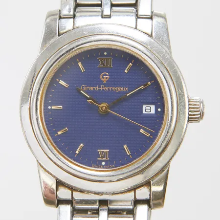 Damur Girard Perregaux GP 90, stål, quartz, 29mm, ref 1200, boettnr NA-188, safirglas, datum, stållänk, repig länk, inga tillbehör. 