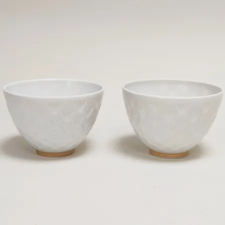 Två skålar Rörstrand Kronskålen Gunnar Nylund, höjd 7mm, Ø10,5cm, gulddekor, porslin.