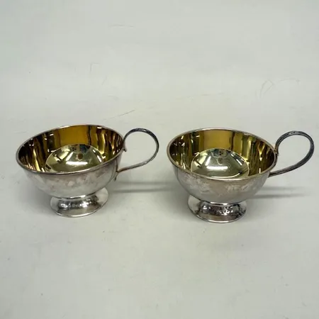 2 Punschkoppar, höjd 50mm, GAB, förgylld insida, 830/1000 silver Vikt: 67,4 g