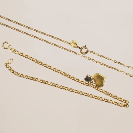 Ett armband, defekt, en kedja, defekt, del i oädel metall, 18K, bruttovikt 4,5g Vikt: 4,5 g