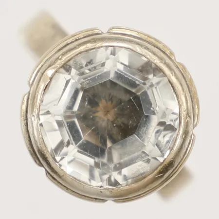 Ring med fasettslipad bergkristall Åke Bergman, stl 16,5, bredd 15,3mm, slitna fasetter, 925/1000 silver Vikt: 6,6 g