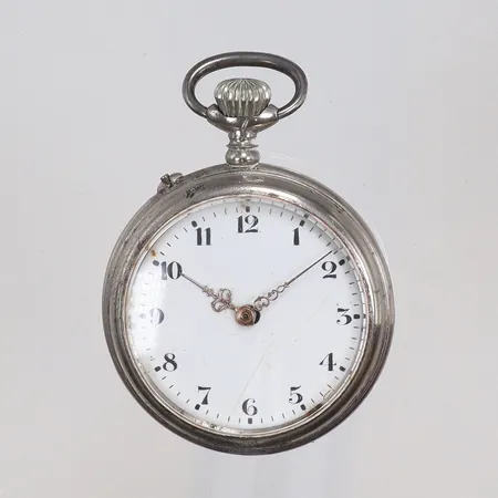 Fickur, defekt, vitmetall