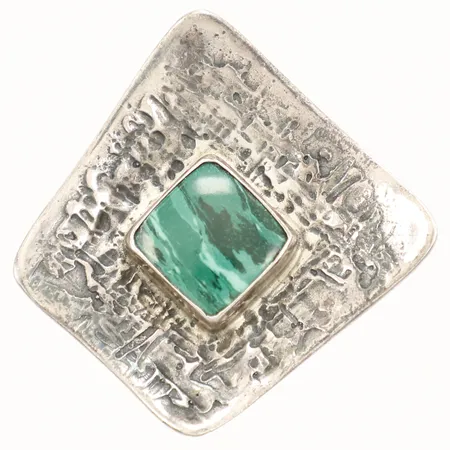 Ring med sten stl:18 bredd 26mm, 925/1000 silver Vikt: 10,7 g