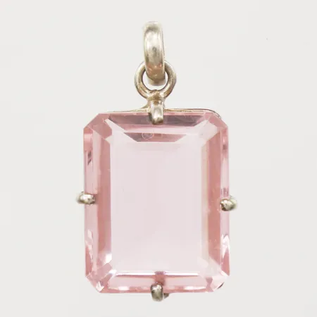 Hänge med trappslipad rosa sten, längd 30mm inkl ögla, bredd 15mm, 925/1000 silver Vikt: 6,4 g