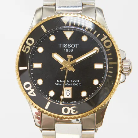 Armbandsur Tissot Seastar 1000 stål quartz 36mm, ref T120210A, serienr 9UK 7GL 4FC, safirglas, datum, stållänk, viklås, repig länk samt viklås, inga tillbehör. 