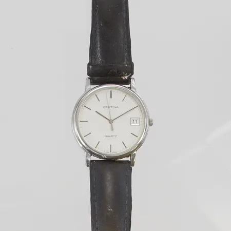 Herrur Certina 32mm stål quartz, går ej batteribyte krävs, defekt läderband.