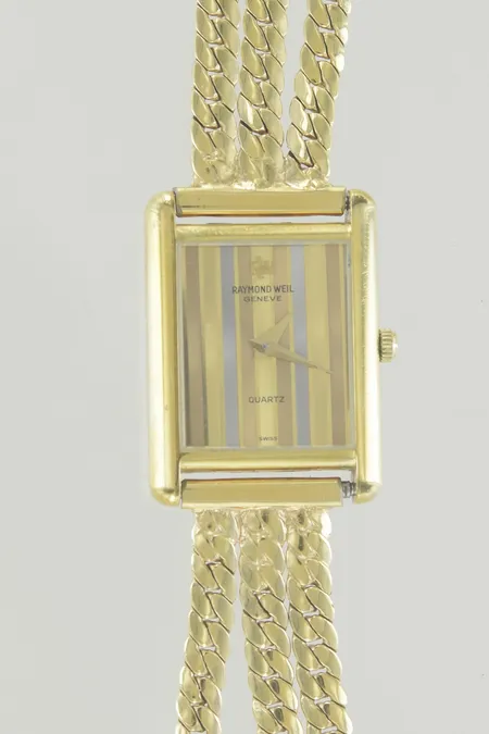 Damur Raymond Weil 5766 Geneve quartz, längd 17,5 cm, bredd 1,8 cm 18K guldpläterad nytt batteri behövs.