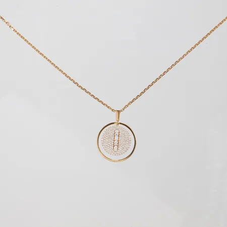 Collier Messika Lucky Move Pavé Necklace, ref 07395-PG, diamanter 0,7ctv enligt tillverkaren, längd: 57-69cm, bredd: 1,7mm, rörligt hänge 27x20,5mm, serienr: C44916, roséguld, 18K, originaletui med inbyggd belysning, certifikat daterat 20/1-2020 NK Fine Jewellery & Watches samt kvitto.  Vikt: 15,4 g