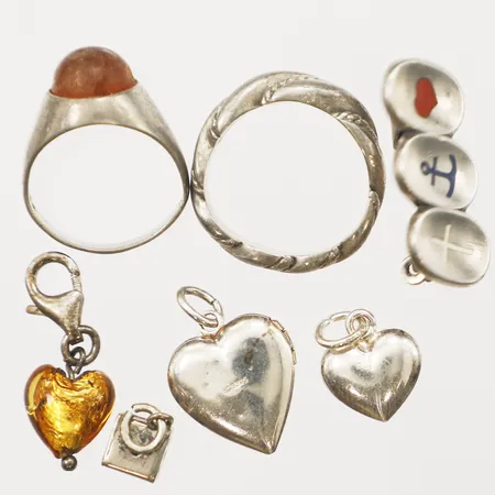 Diverse silver, defekt, silver 925/1000 Vikt: 18,2 g