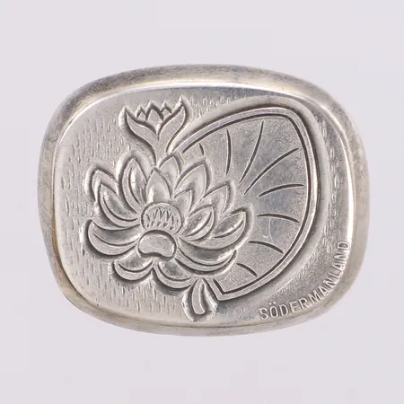 Brosch, längd 35mm, bredd 30mm, Carlman Stockholm, år 1955, 925/1000 silver Vikt: 12,5 g