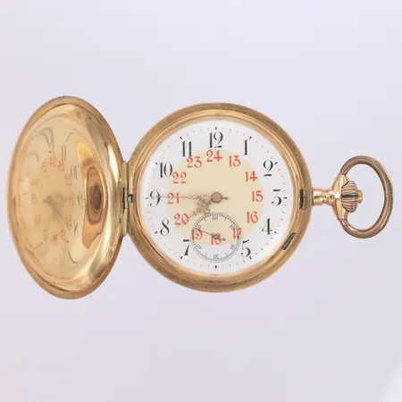 Fickur Savonette tre boetter i 14K manuell 55mm boettnr 1379526 liten sekundvisare, gravyr, glapp i boett, repigt, buckligt, bruttovikt 112,2g, inga tillbehör.