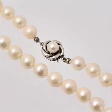 Pärlcollier med silver lås, 46cm, bredd 7,7mm, barocka odlade pärlor, lås, mått Ø11,6mm, 925/1000. Vikt: 0 g