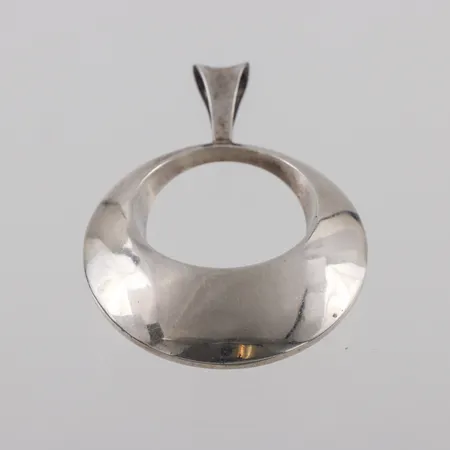 Hänge silver 925/1000,K-E Palmberg för ALTON,höjd ca 6.5 cm,bredd ca 5 cm. Vikt: 27,9 g