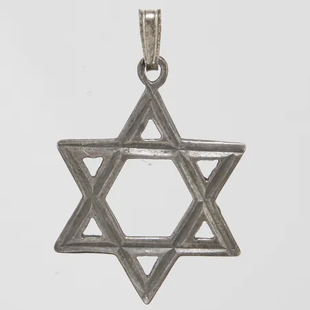 Hänge Davids stjärna, längd ca 30mm, bredd 20mm, slitage, 925/1000 silver Vikt: 1,2 g