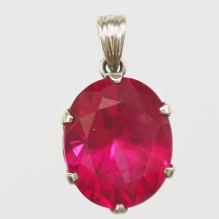 Hänge med rosa sten, längd 20mm inkl ögla, bredd 11mm, 925/1000 silver Vikt: 2,4 g