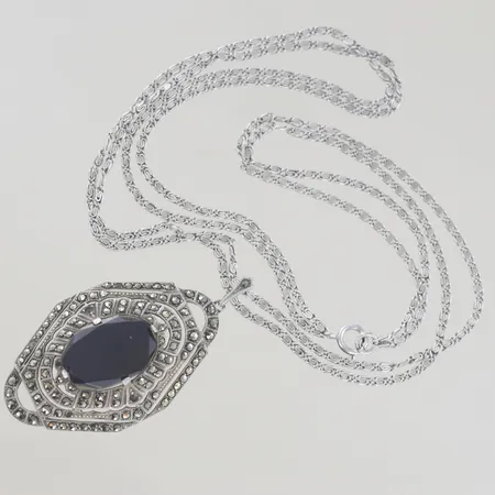 Halskedja med hänge med stenar, längd 50/5,5 cm, bredd 3 cm, silver Vikt: 23,2 g