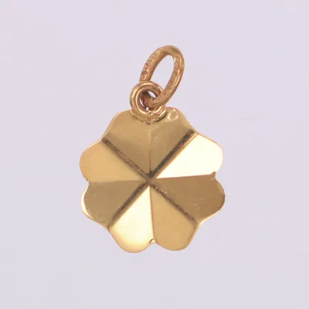 Hänge fyrklöver, längd 17mm inklusive ögla, bredd 11,3mm, 18K  Vikt: 0,5 g