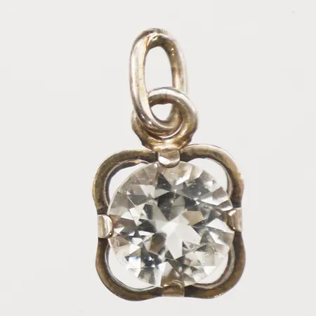 Hänge med sten, längd 22mm inkl ögla, bredd 12mm, 925/1000 silver  Vikt: 2,2 g