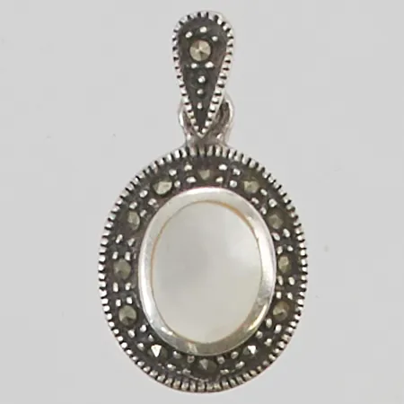 Hänge med pärlemor samt markasiter, 18mm, 925/1000 Silver 2,5g.