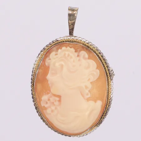 Brosch/Hänge med camé, längd 35mm, 925/1000 silver Vikt: 3,7 g