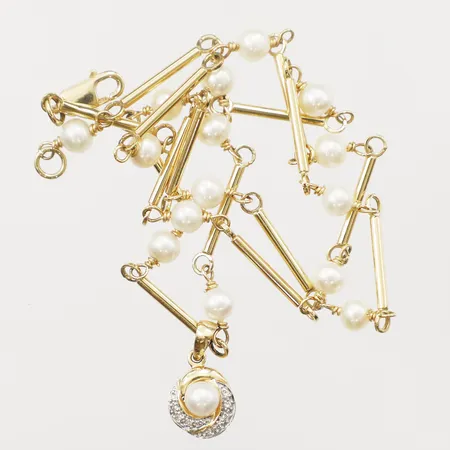 Diverse guld, pärlor, defekt, 18K Vikt: 8,4 g