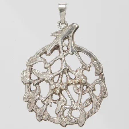 Hänge, längd ca 40mm, bredd 28mm, svenska stämplar, 925/1000 silver Vikt: 5,7 g