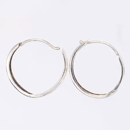 Ett par örhängen GHA defekta silver 925/1000 Vikt: 0,8 g