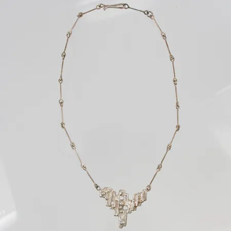 Collier ca 42cm, Klädd I Konst I Sweden Ab, år 1991 925/1000 Silver 18,5g.