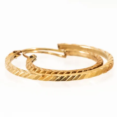 Defekt guld 14K 1,8g Vikt: 1,8 g