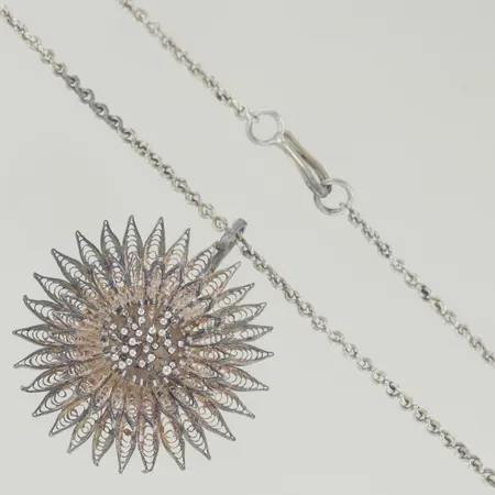 Halskedja med hänge, längd 46/4 cm, bredd 3,5 mm, silver Vikt: 13,4 g