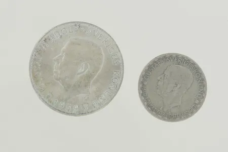 Mynt 1kr 1949 Gustaf.V/5kr 1959 folkets lagbundna frihet, silver Vikt: 25 g