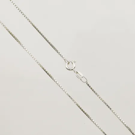 Kedja Venezia längd ca 38cm, bredd 1,2mm, Guldfynd, 925/1000 silver Vikt: 2,8 g