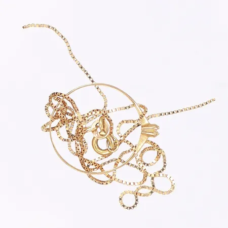 Diverse guld defekt 18K Vikt: 2,5 g