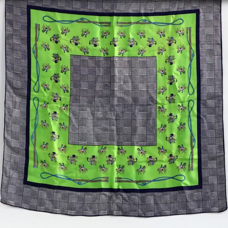 Scarf Reine Leide 76x78cm, etikettmärkt, silke Vikt: 0 g