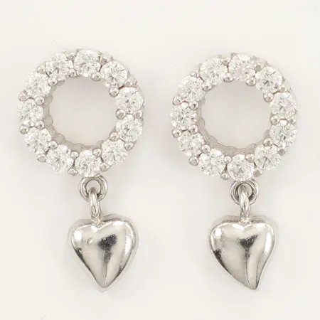 Ett par örhängen med stenar längd 15mm bredd 10mm, saknar stoppers, 925/1000 silver Vikt: 2,6 g