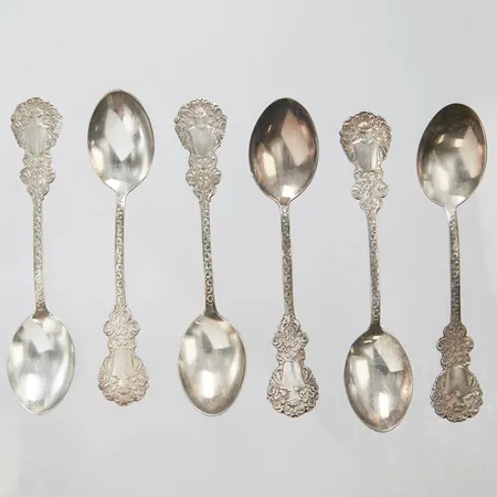 Sex kaffeskedar, längd ca 10,2cm, 830/1000 silver Vikt: 59,6 g