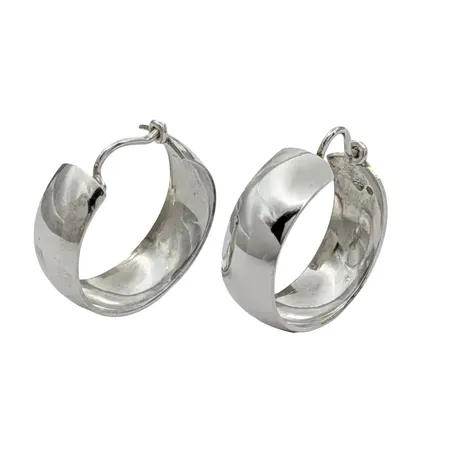 Örhängen Creoler, ett par, silver, Ø19 mm, bredd 7 mm, svensk kontroll/importstämpel Vikt: 3,8 g