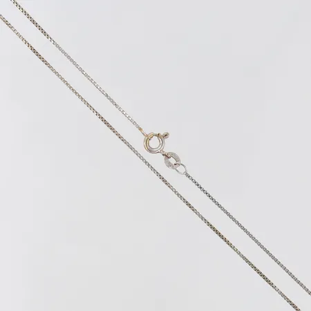 Kedja Venezia, längd 41cm, bredd 0,8mm, vitguld 18K.  Vikt: 2,5 g