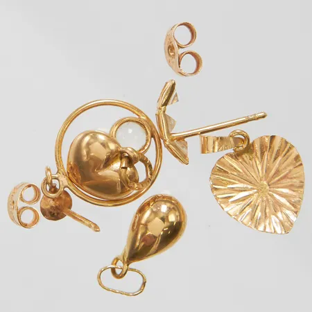 Diverse guld defekta 18K Vikt: 2,3 g