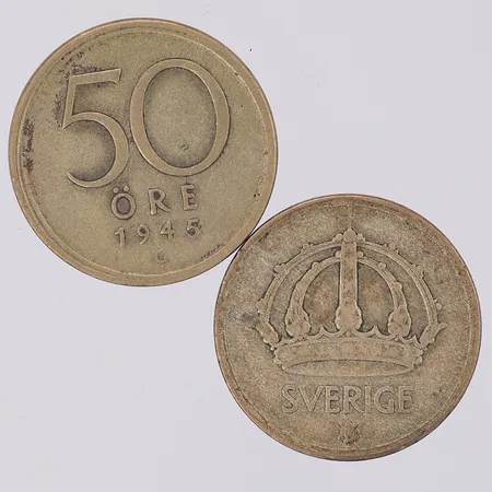 2 mynt 1945 1949 nominellt värde 50öre, silver 400/1000 Vikt: 9,5 g