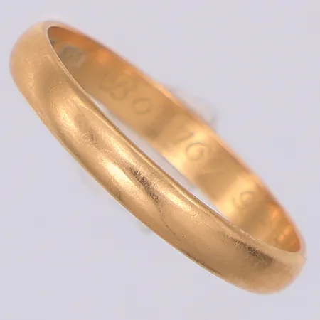 Ring slät stl:17½, gravyr, Markströms Guldsmeds AB 1989, 18K Vikt: 2 g