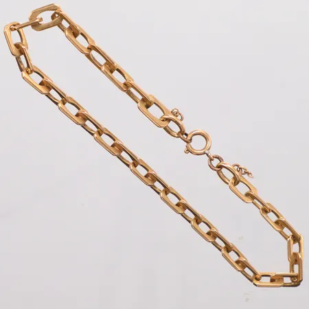 Armband Ankarlänk, längd 21cm, bredd 5mm, lödning annan metall, trasig säkerhetskedja, 18K.  Vikt: 15 g