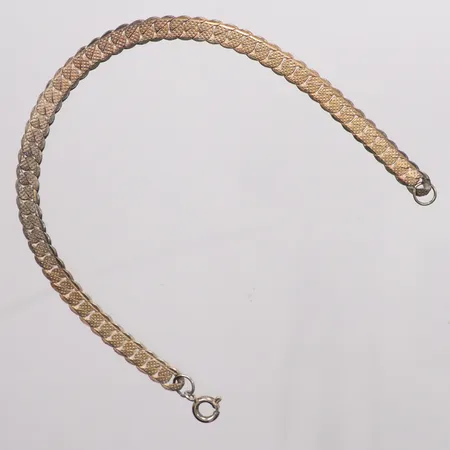 Armband, längd 19cm, bredd 5mm, Silver. Vikt: 6,7 g